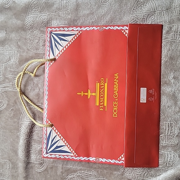 🍍5 for $20 • Dolce & Gabbana • Paper Bag - Picture 2 of 7